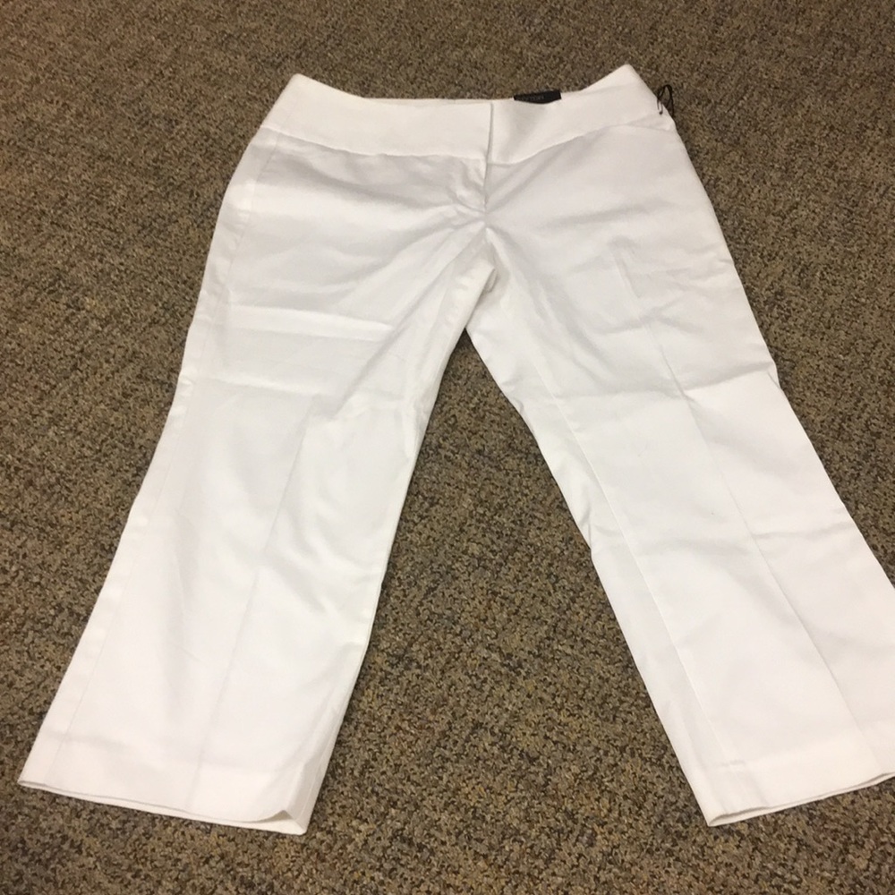 Capri pants